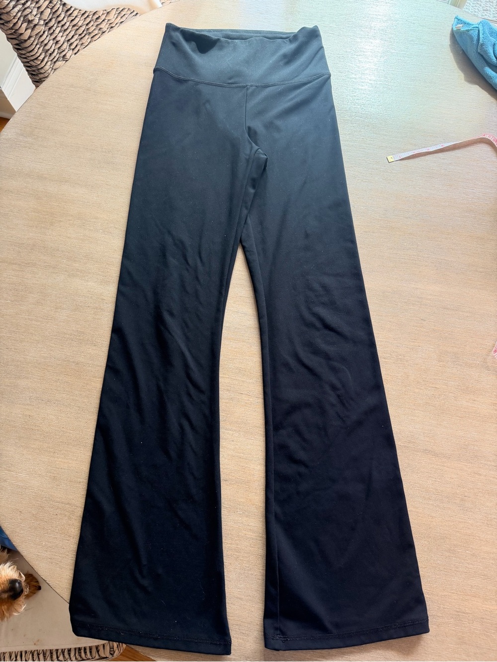Offline Blue Athletic Top & Leggings Set with of 4 Black Leggings - Picture 11 of 15